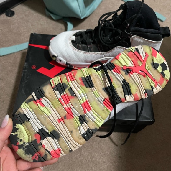 Air Jordan 10 - Picture 6 of 9